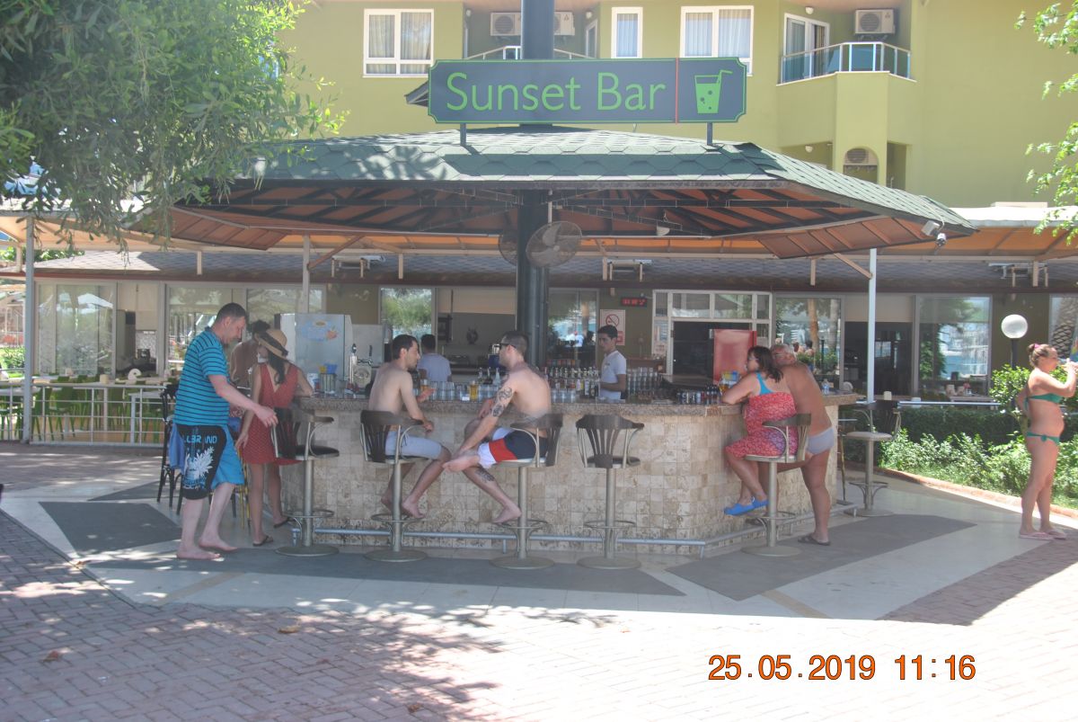 imagini hotel LONICERA RESORT